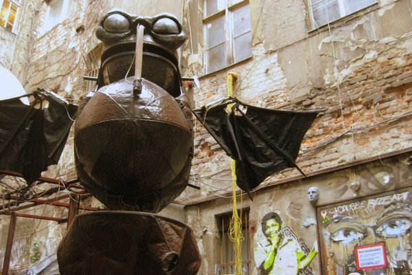 Berlin’s Monster Kabinett – Atlas Obscura